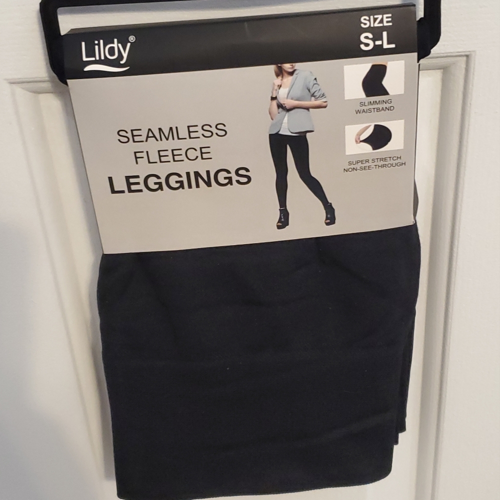 Black leggings (size S-L) - BRAND NEW/NWT